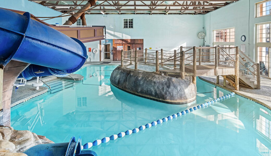The Pilgrim Cove theme pool at the John Carver inn and Spa, Plymouth MA